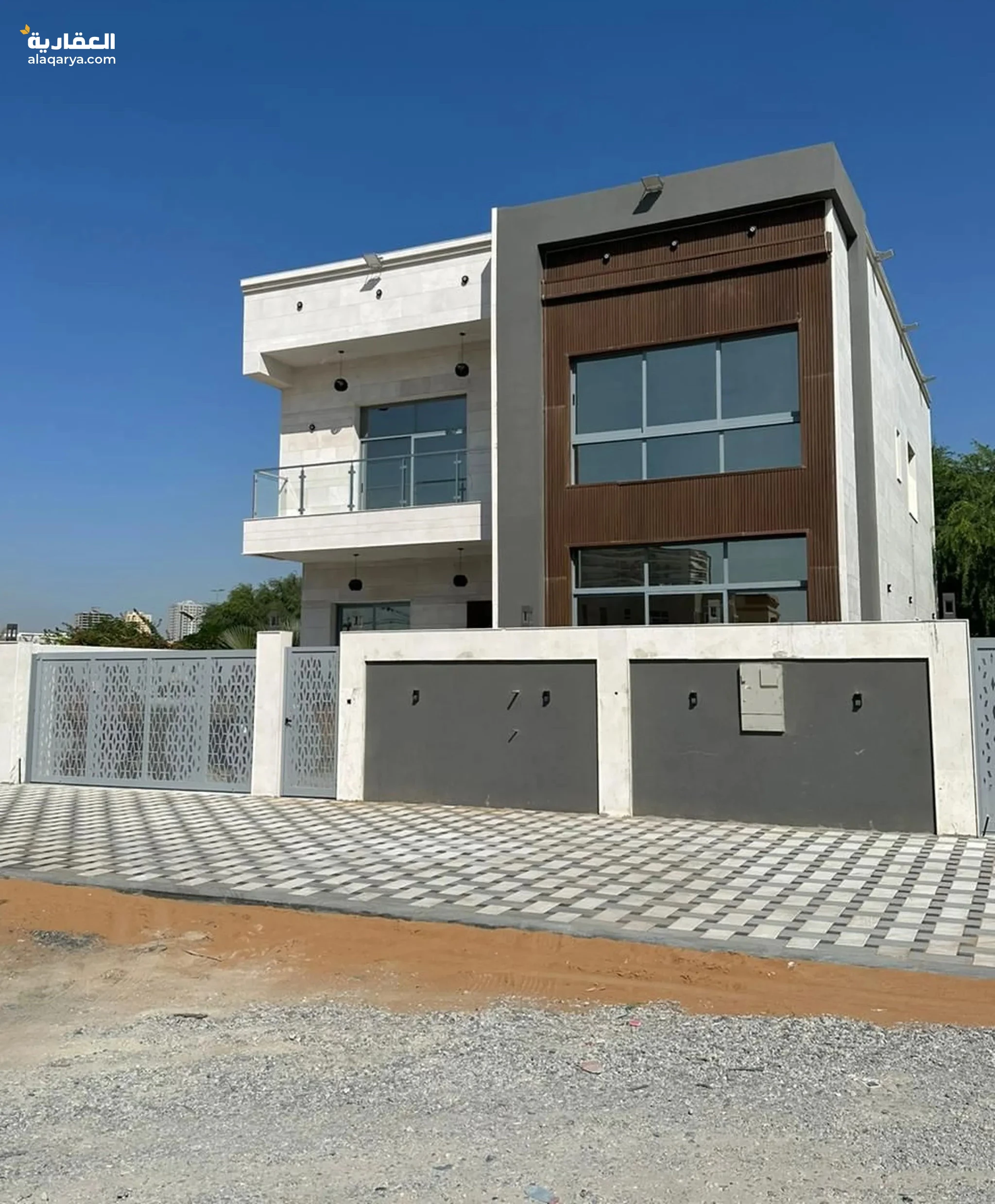 #فيلا راقيه للبيع بعجمان منطقه الحليو