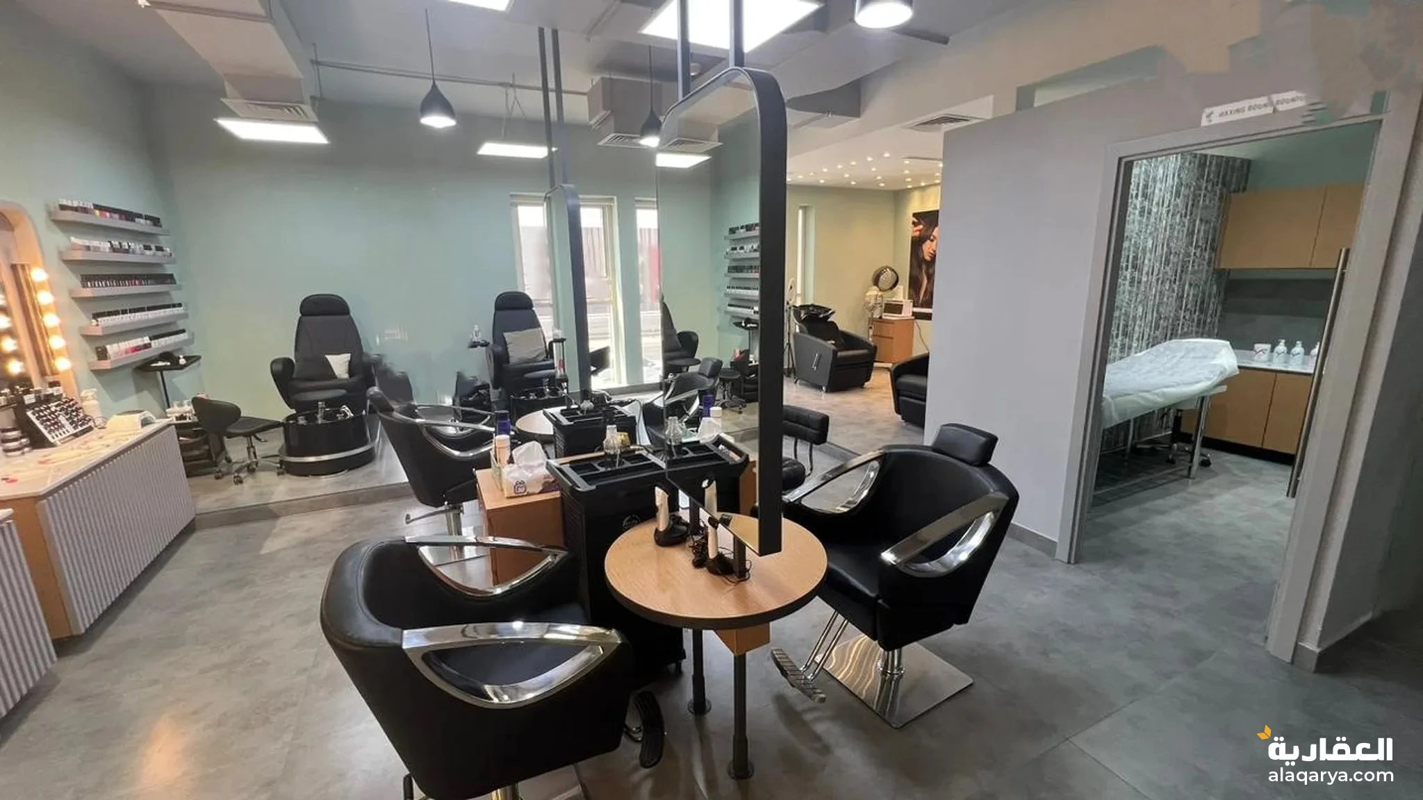 #Beauty Salon in A Very Lively Area in The First Floor - صالون تجميل مميز للبيع في الطابق الاول