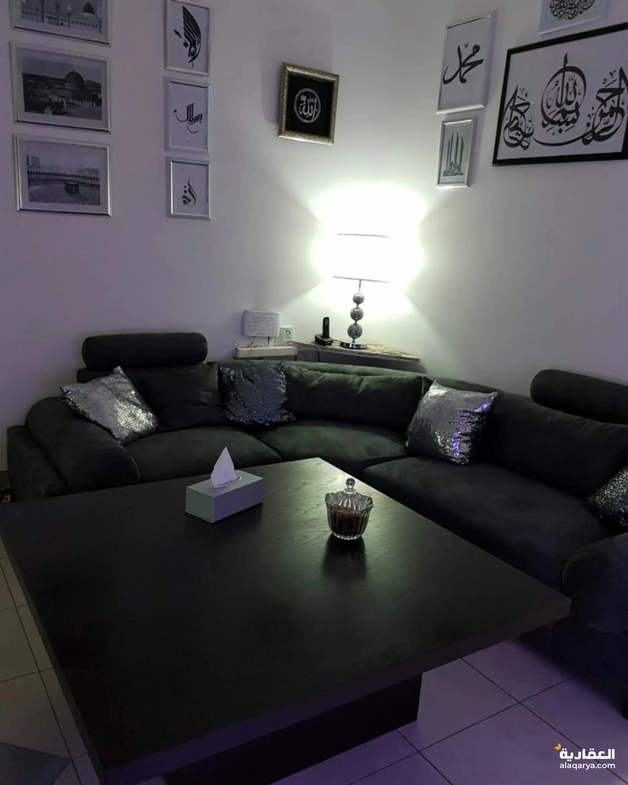 #شقه للبيع موقع مميز جدا جنب المسجد والحديقه مباشره برج نظيف