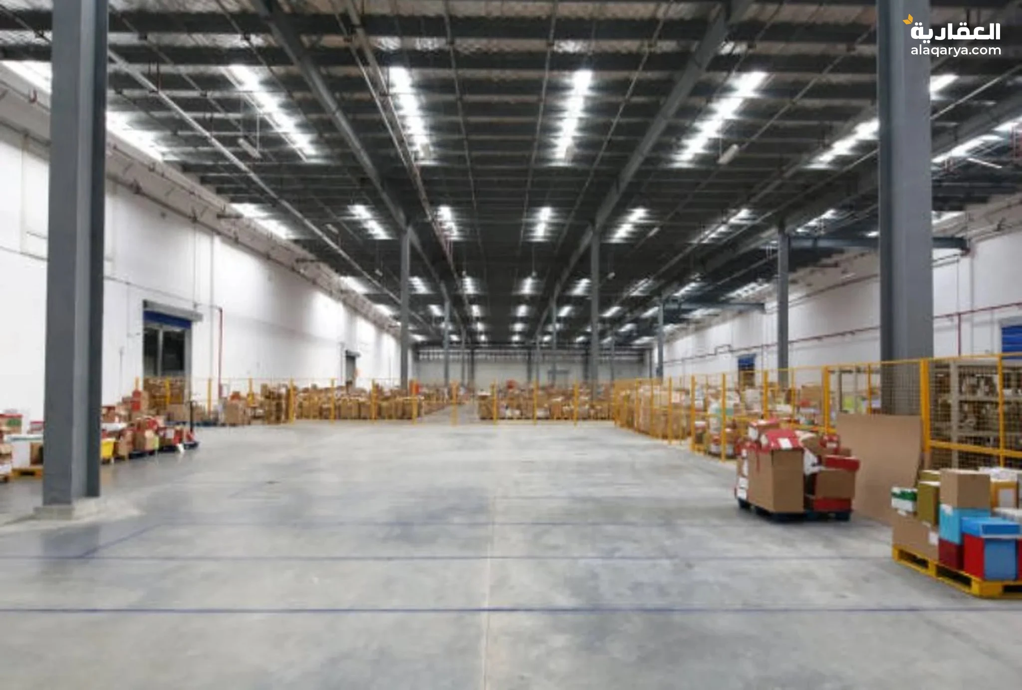 #للبيع مستودع واسع في مجمع دبي للاستثمار