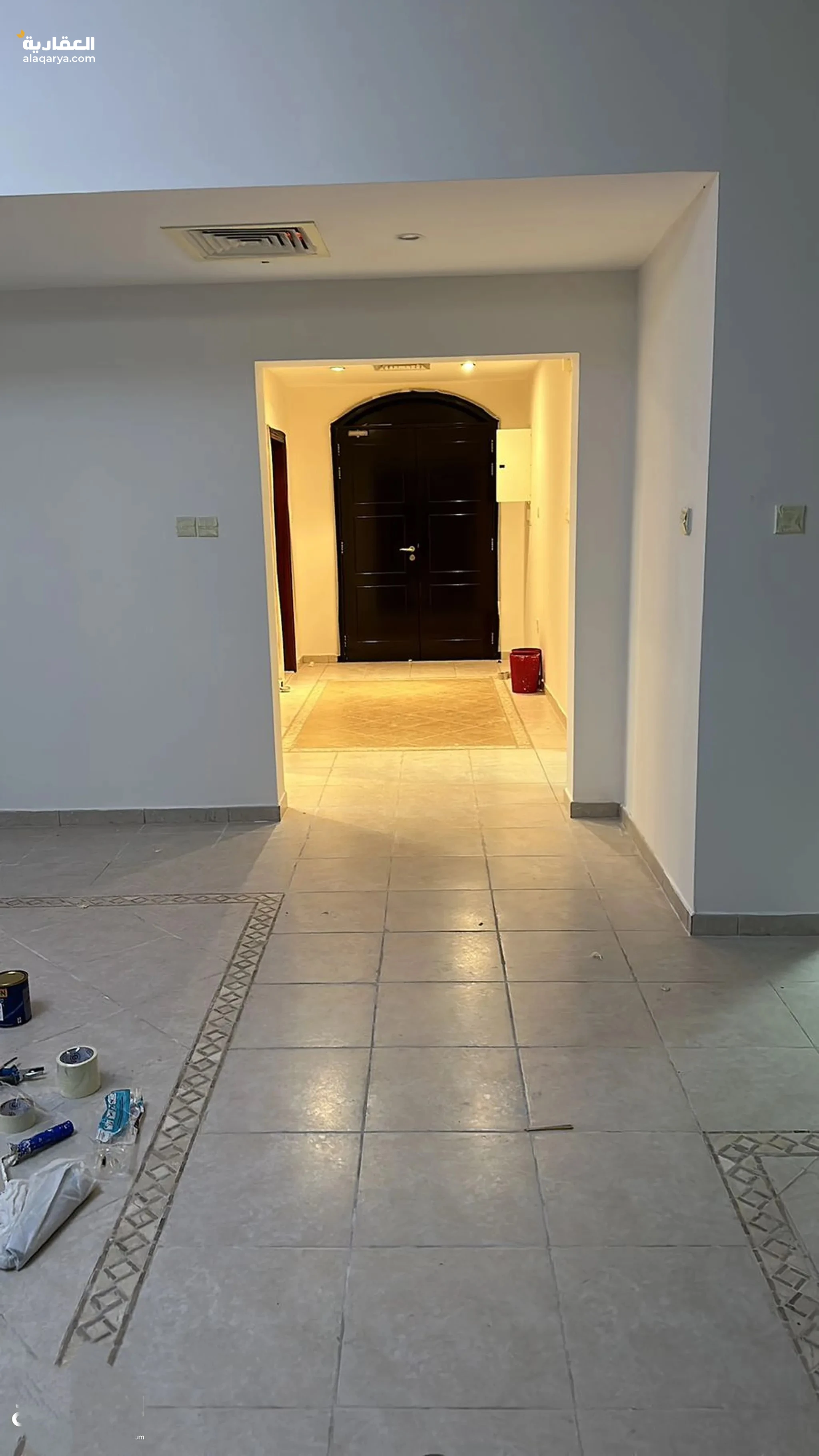 @ للبيع بناية بمساحة 8000 قدم مربع في ابو ظبي