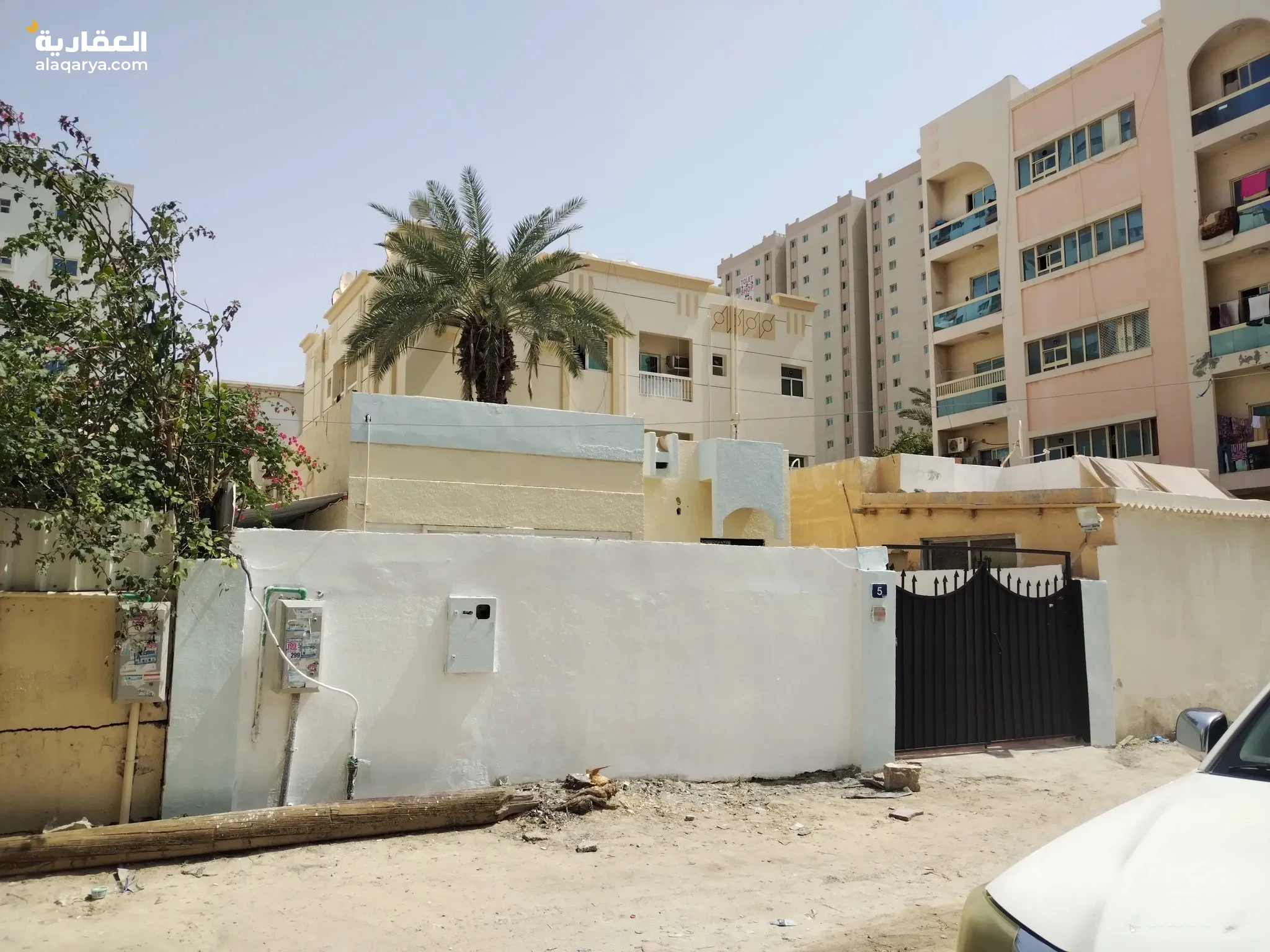 #بيت عربي للبيع في عجمان منطقه الرميله 3 غرف وصاله