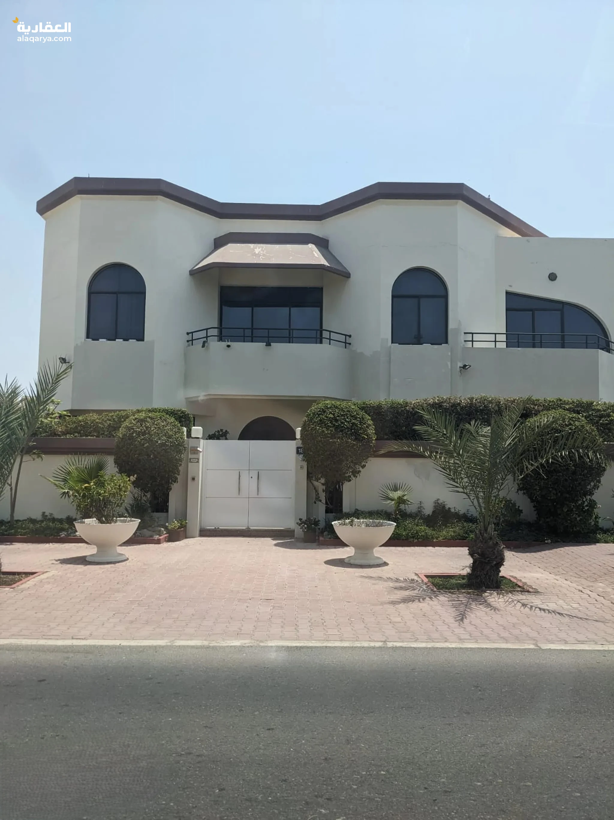 #فيلا للبيع في جميرا الاولى