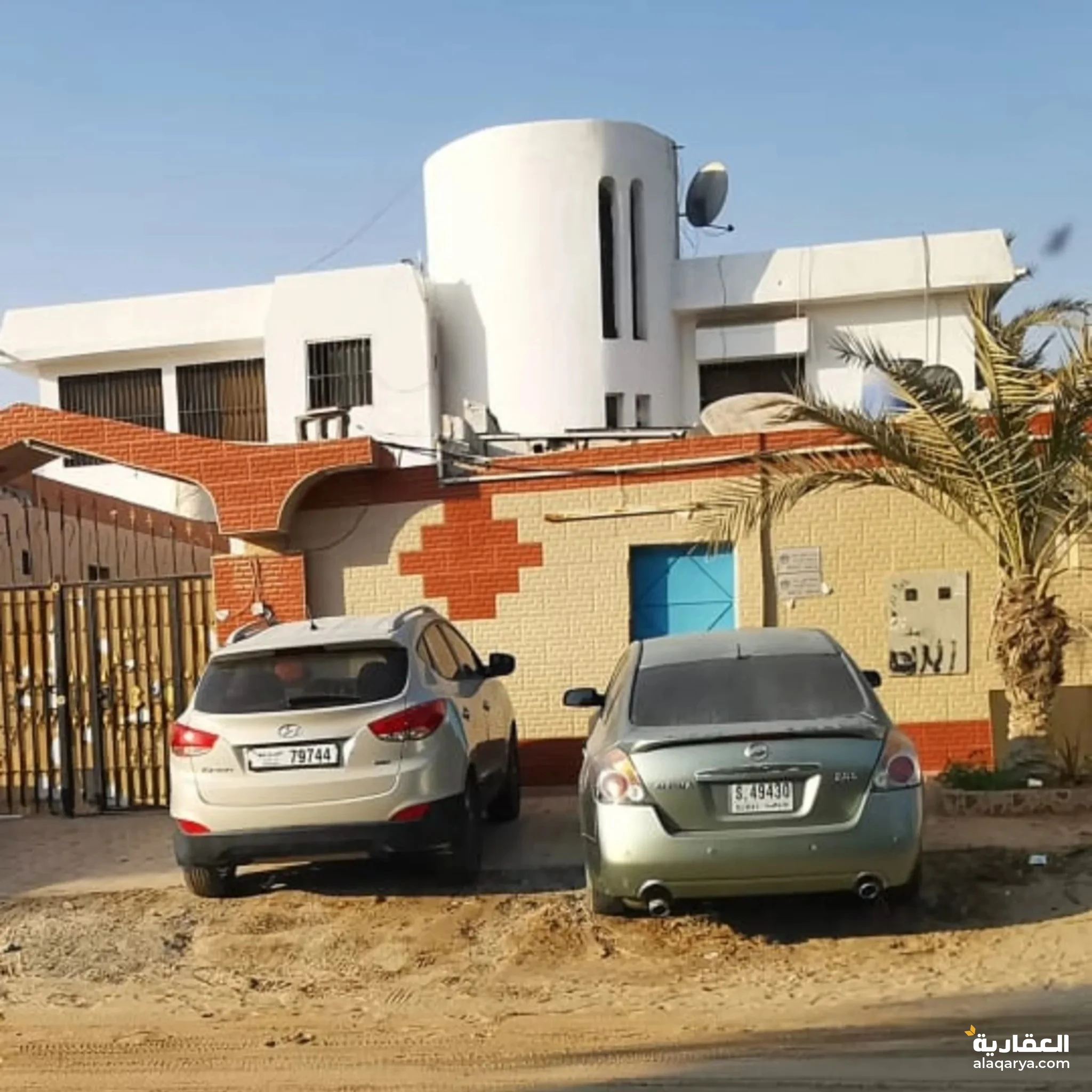 #ارخص فيلا طابقين للبيع وسط السوق1,300,000