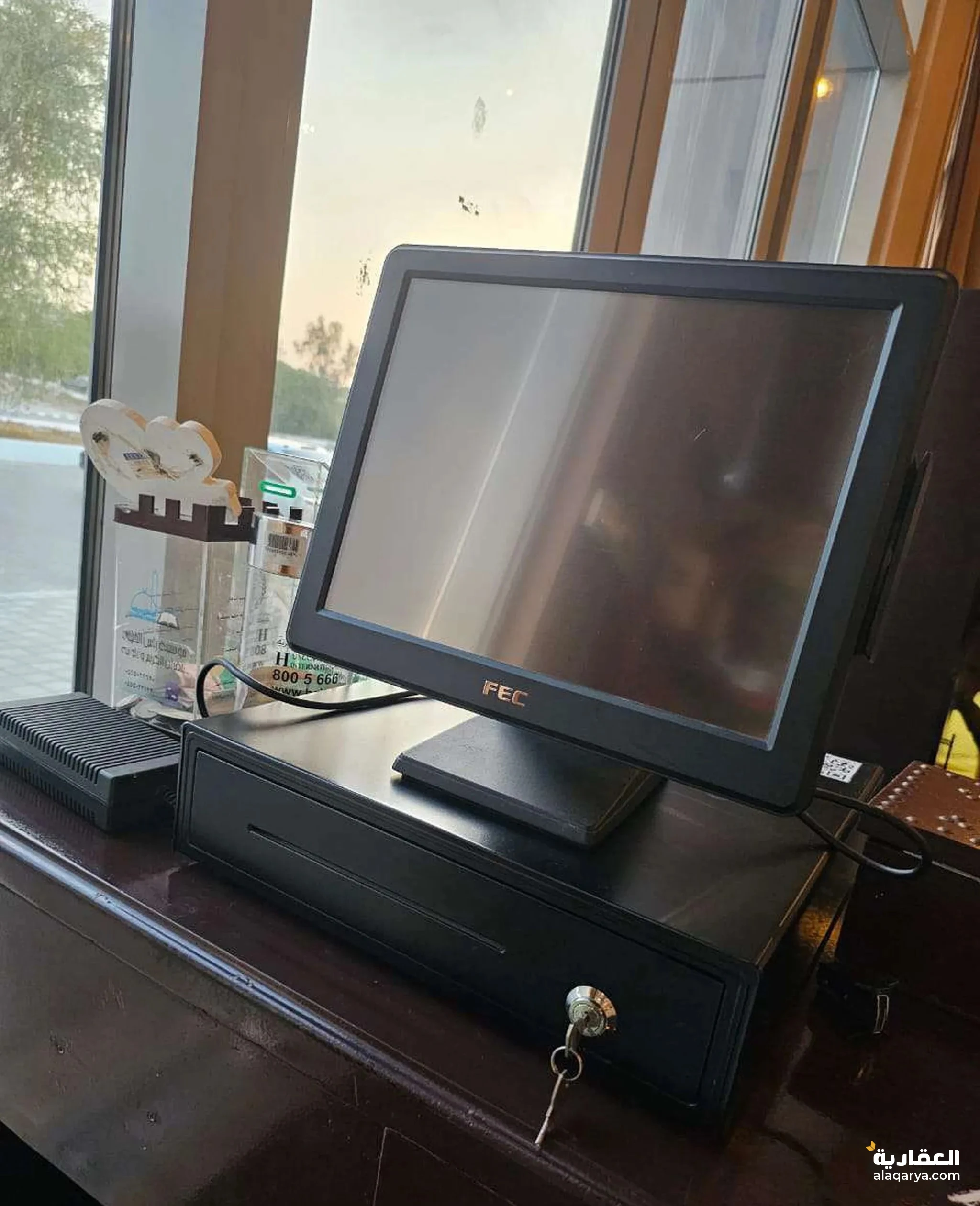 #مطعم للبيع جانب نادي الامارات