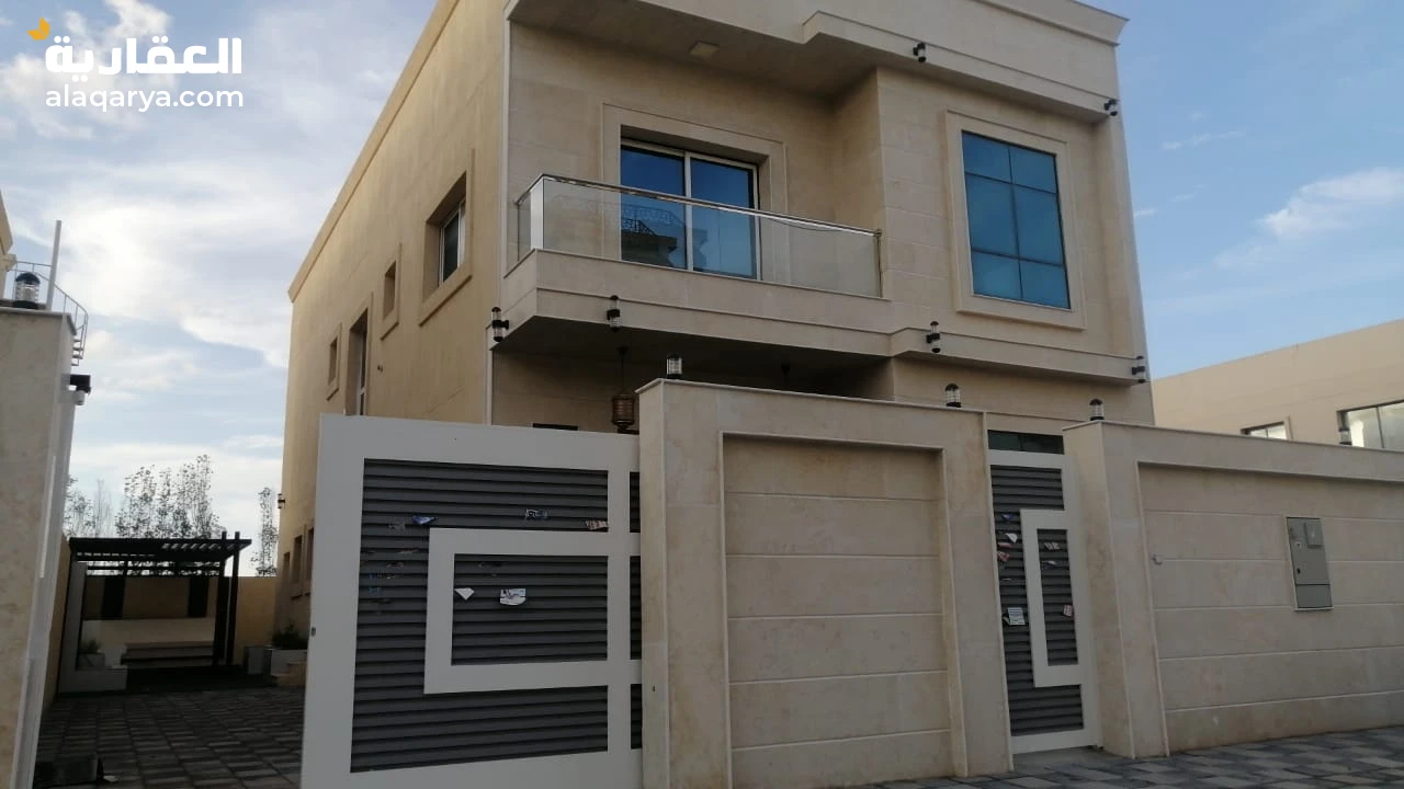 Villa for sale in Ajman Al Yasmeen, a distinguished location  Specifications * Ground + first floor villa _ Building area 4,100 square feet