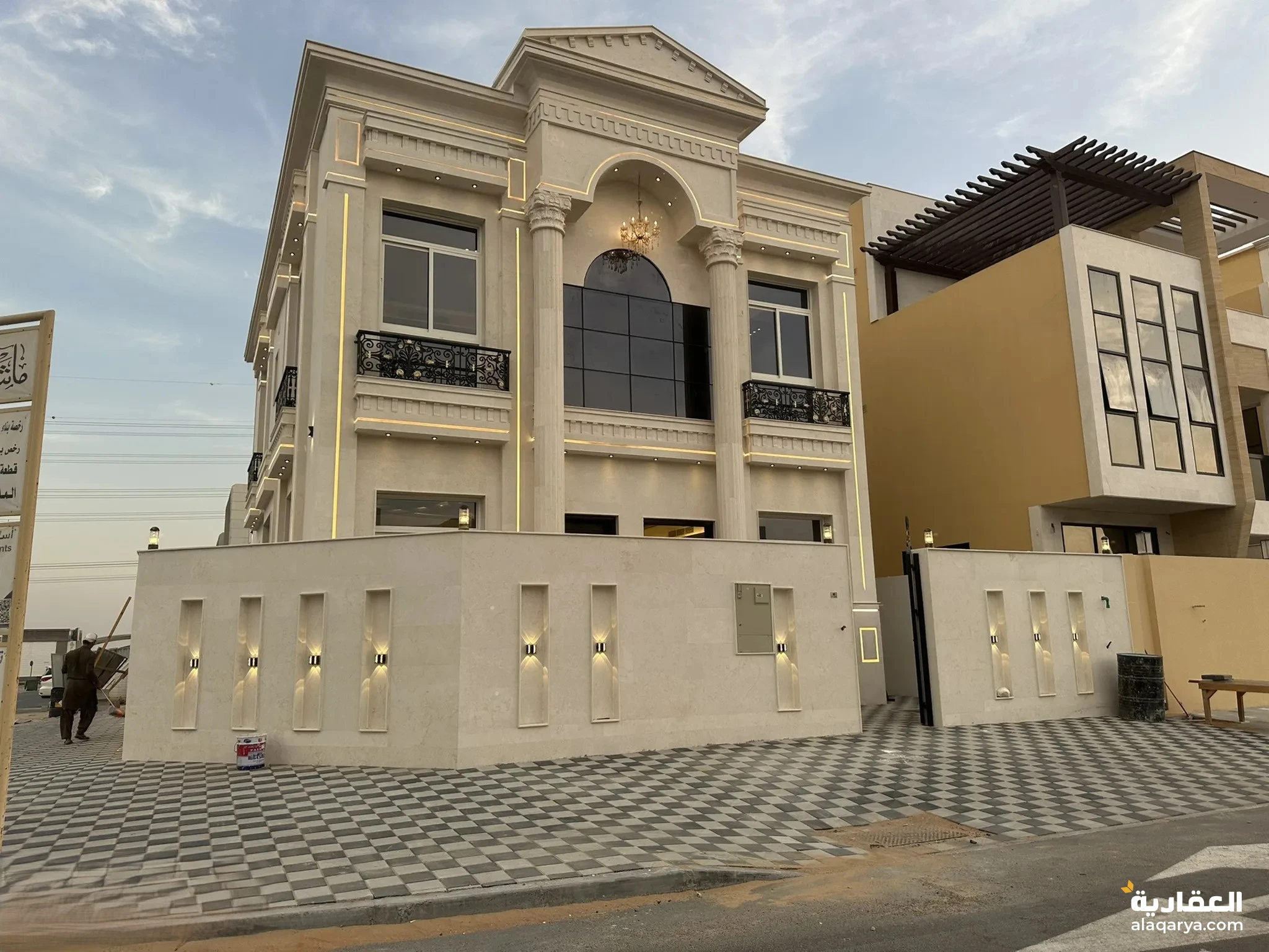 #تملك فيلا العمر كلاسيكي وتشطيب اوروبي في منطقه الياسمين قريبه لمخارج الشارقه ودبي