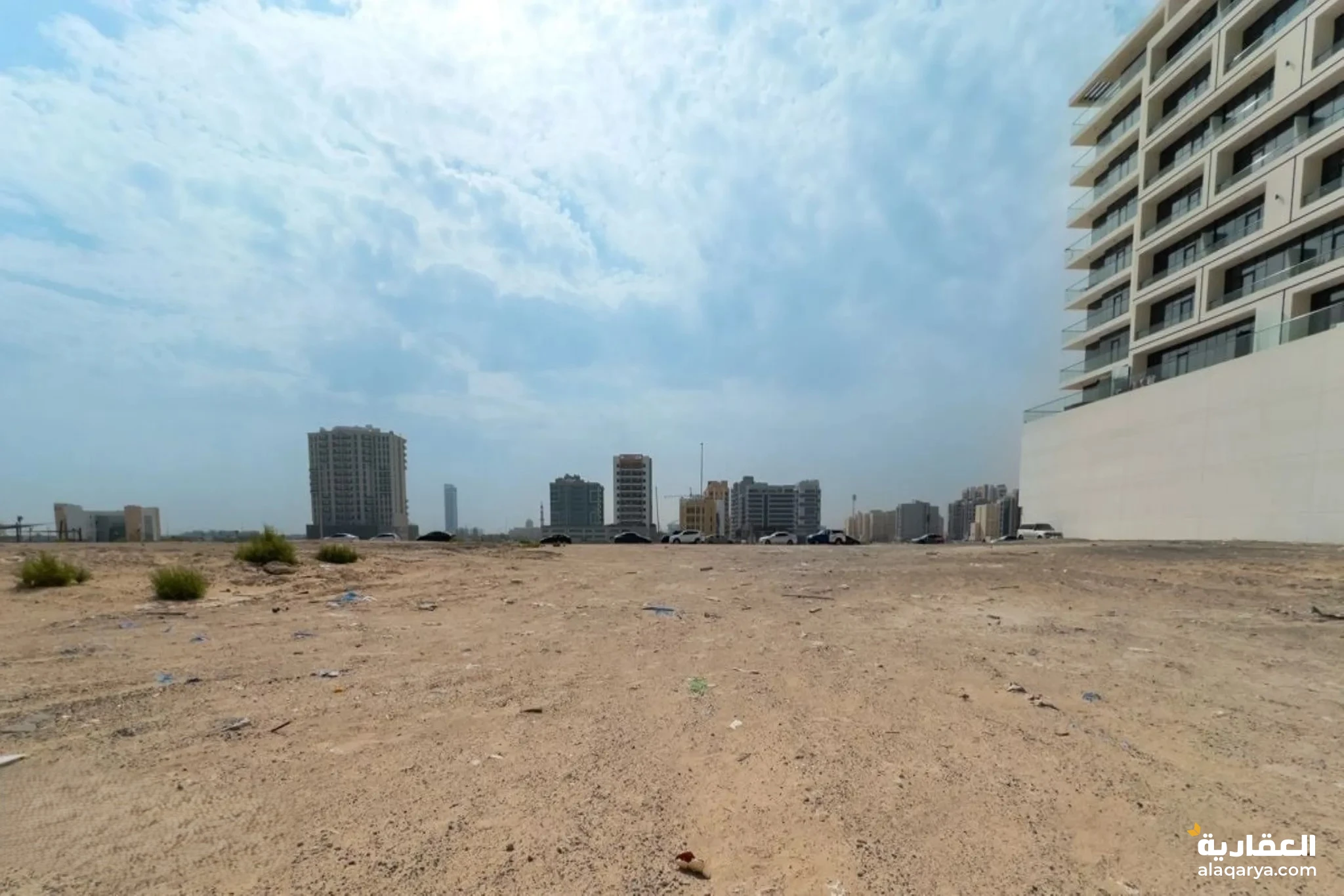 #أرض استراتيجية للبيع في قرية جميرا الدائرية، دبي - مثالية للتطوير التجاري أو السكني بارتفاع غير محدو