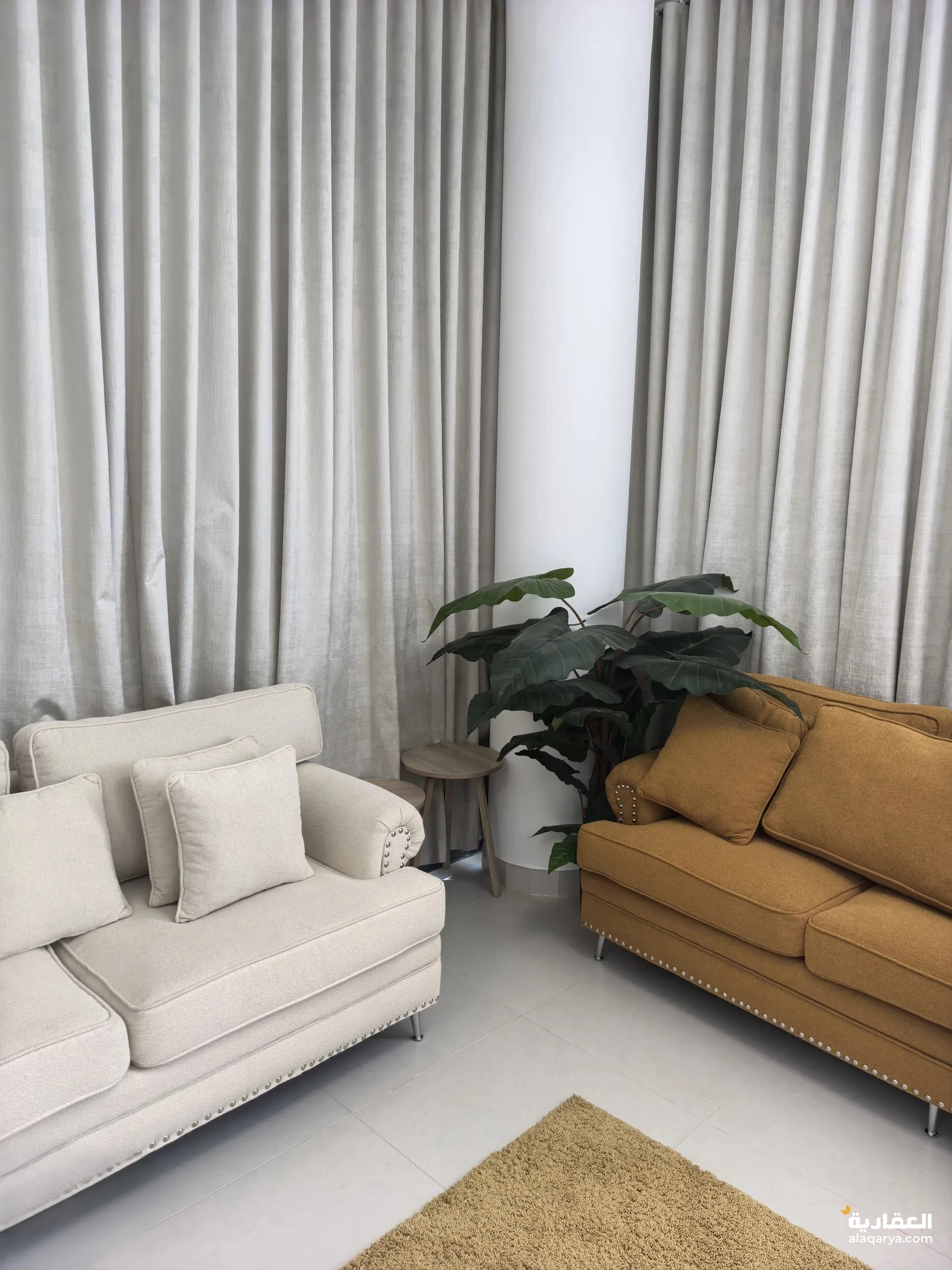 #للبيع شقه في اجمل مكان بالشارقه