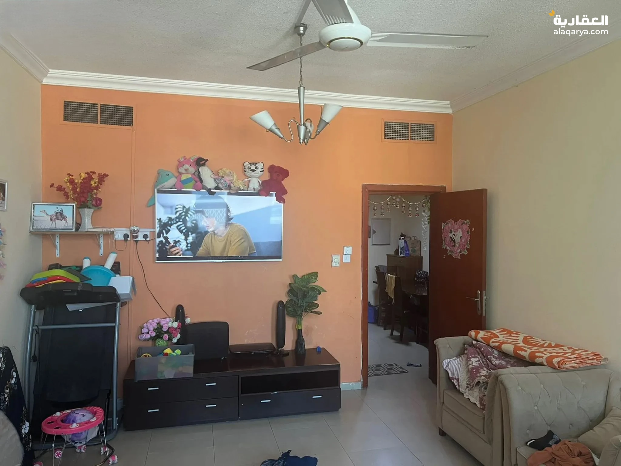 #شقق للبيع من مباشر غرفة وصالة ومطبخ وحمامين في أبراج الراشدية