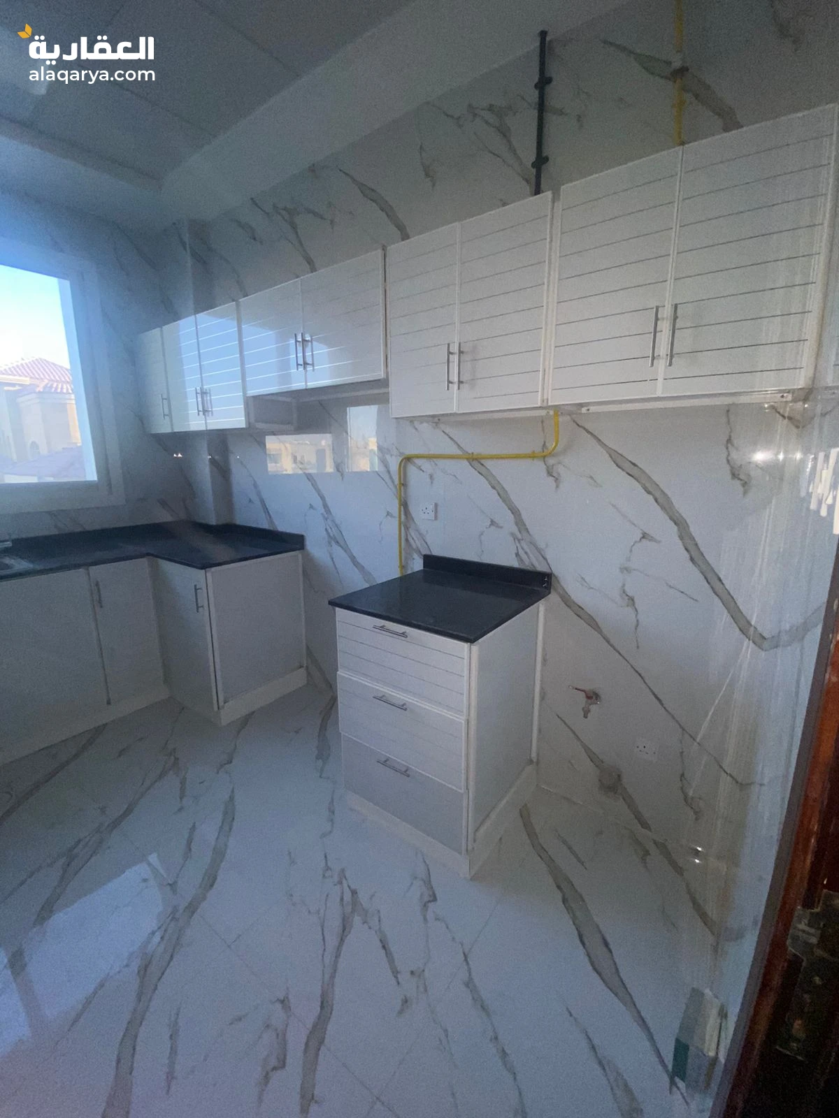 شقة للايجار بسعر مغري