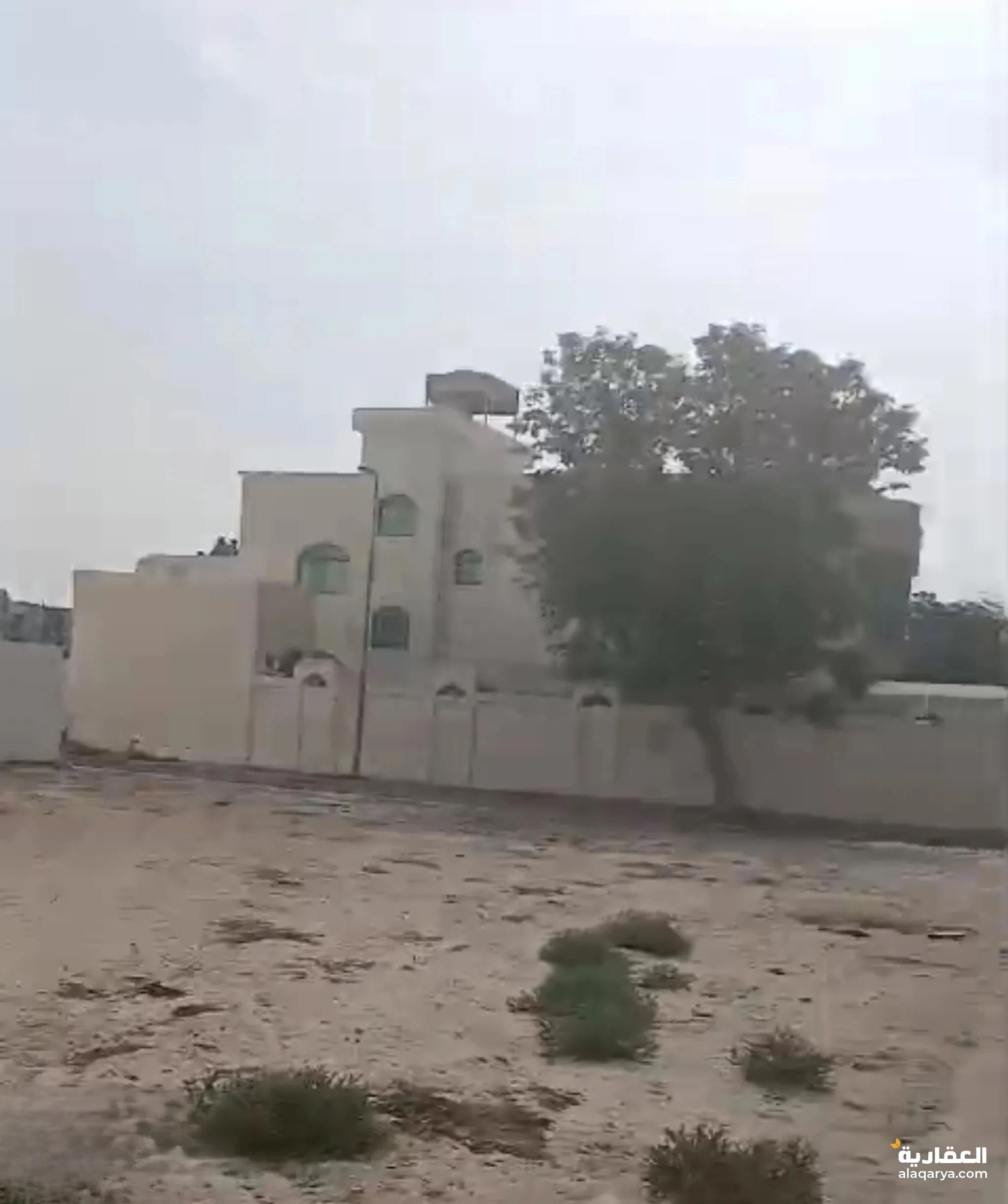 #للبيع أرض في الفيحاء علي شارع عام مميزه ثلاث شوارع لغرض تجاري او سكني مساحتها 6334 قدم