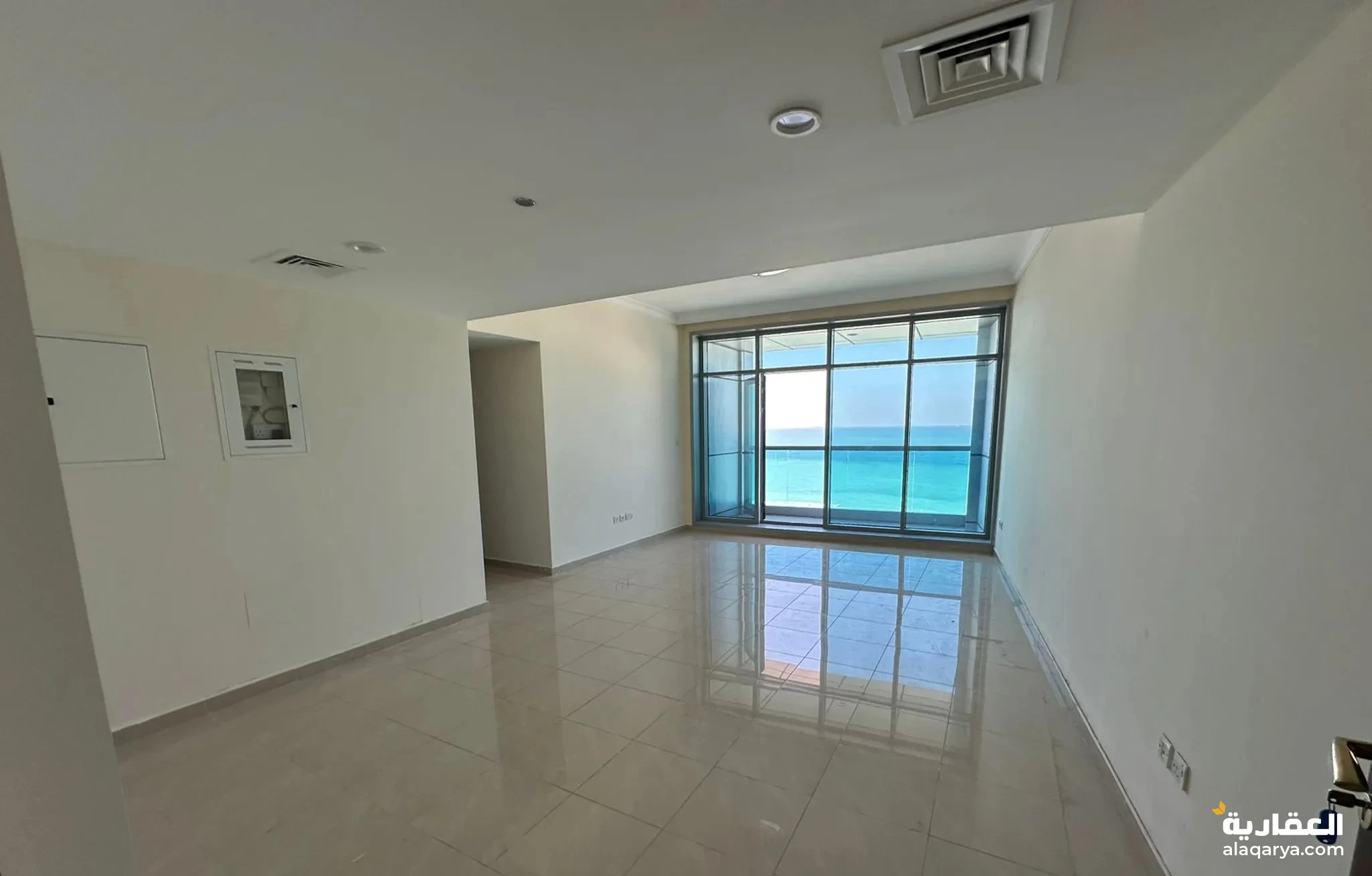 #شقة بيع ريزيدينس تاور اطلالة بحر كامل