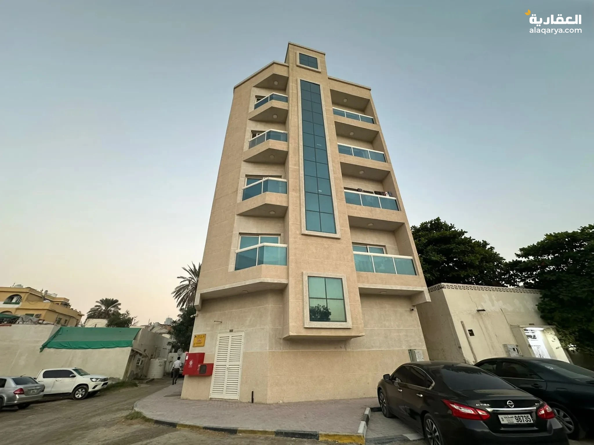 #بناية للبيع حديثة البناء ب ليواره