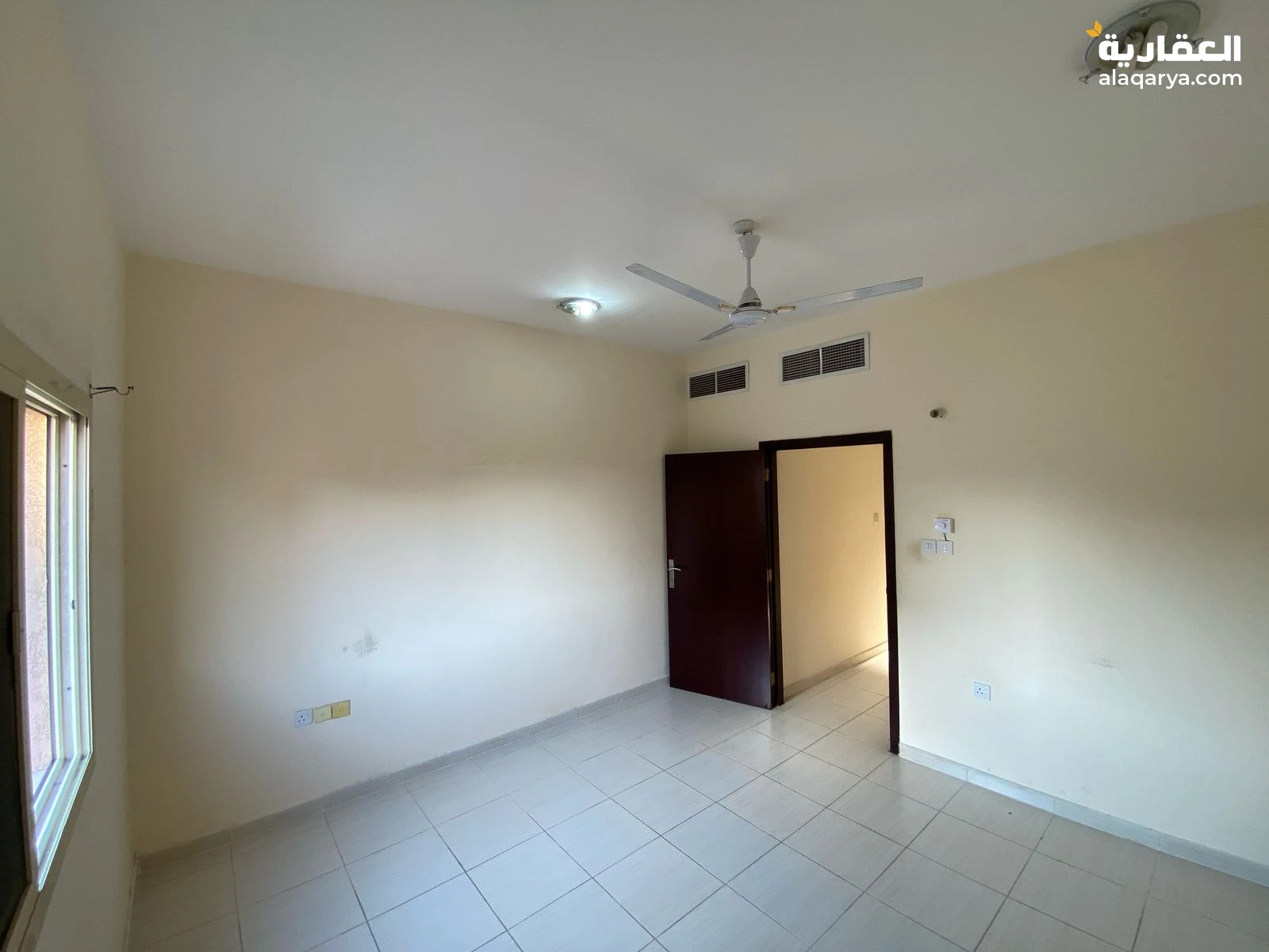 شقة مساحة كبيرة و سعر خيالي