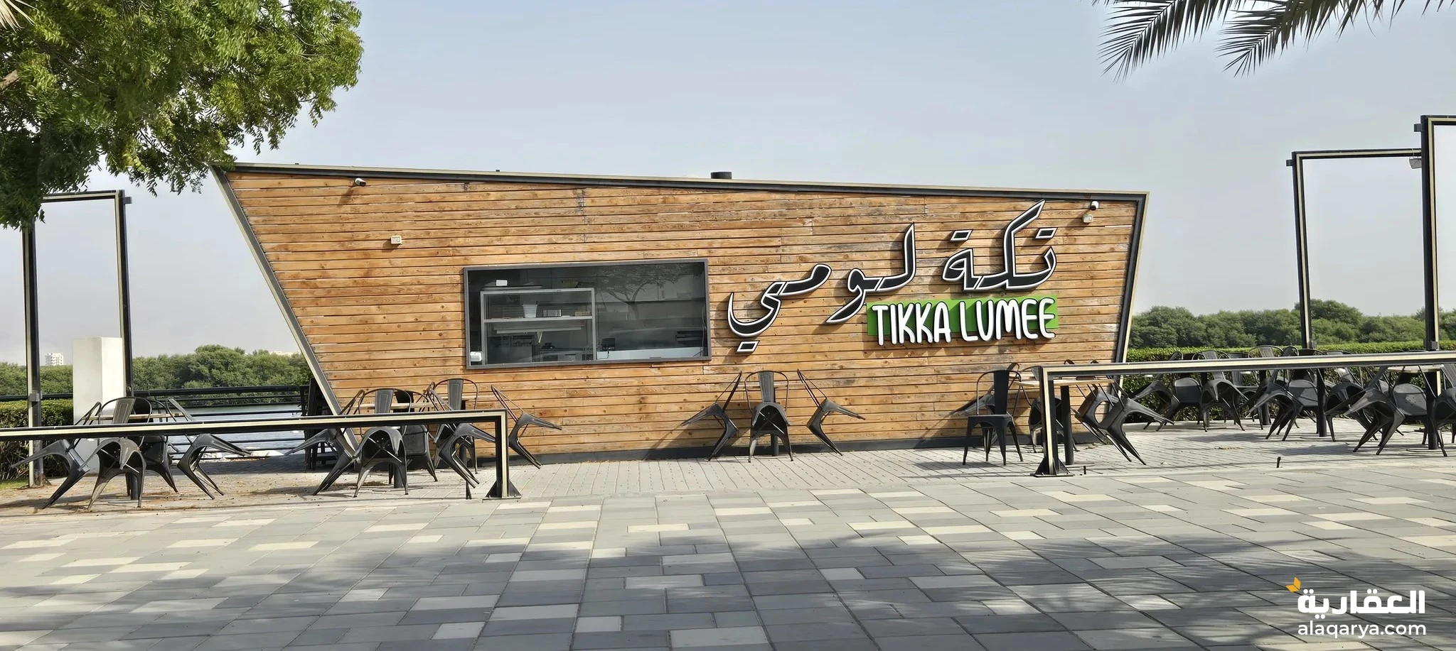 #للبيع: مطعم (حاوية) جاهز للعمل فورا في موقع استراتيجي في رأس الخيمة - السعر قابل للتفاوض