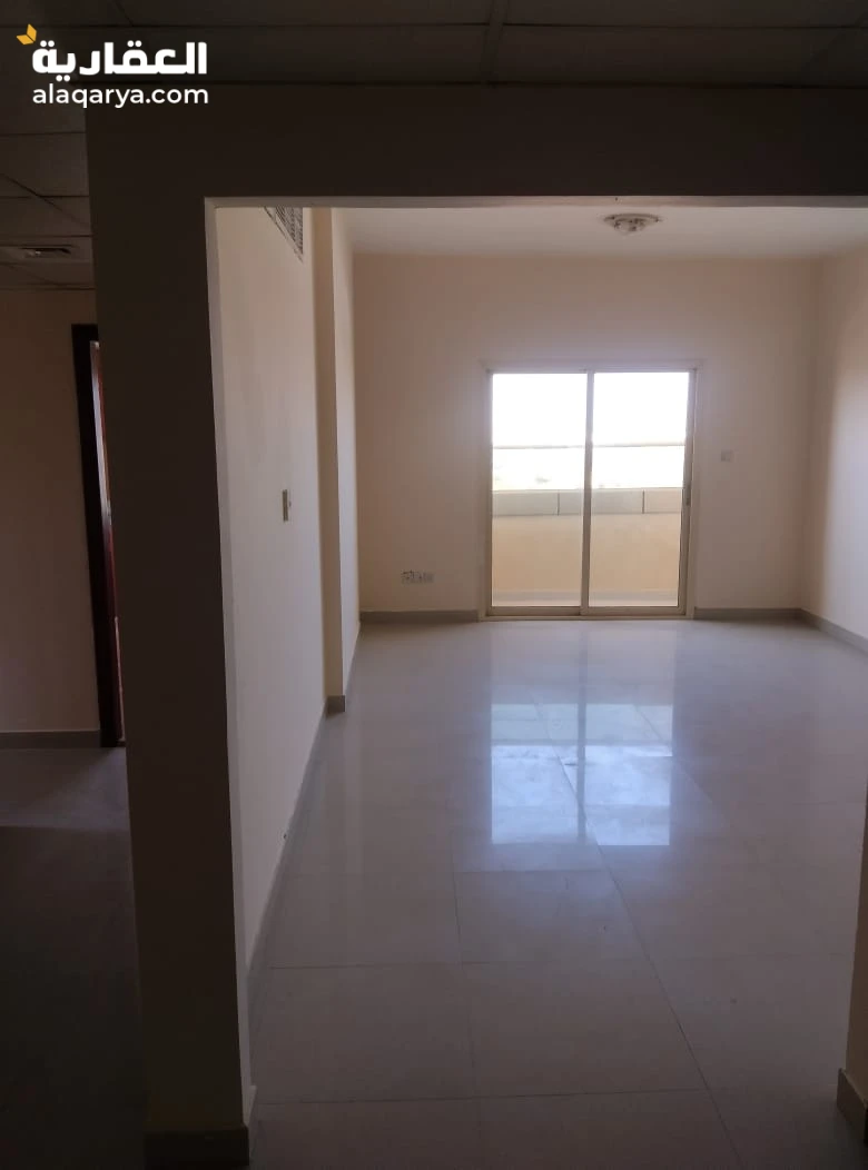 شقة واسعة و السعر جذاب