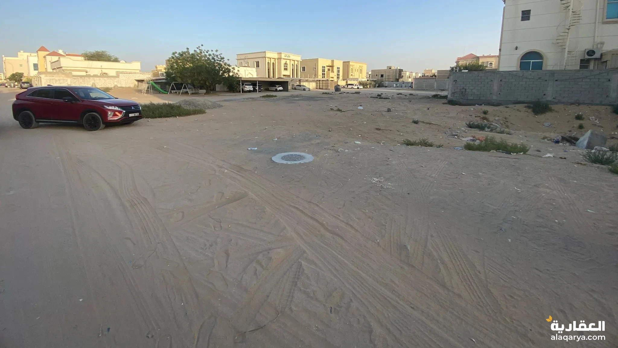 #قطعه ارض مميزة للبيع في عجمان الروضة 2 قطعه علي شارع واحد سكني تجاري ( m.m