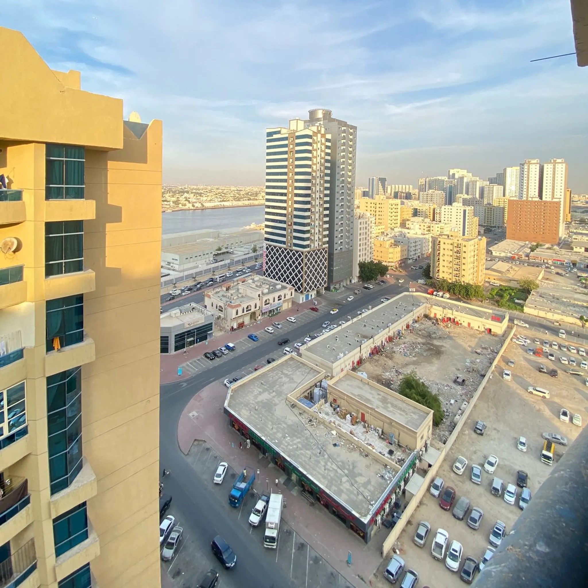 #شقة ابراج الخور عجمان A5