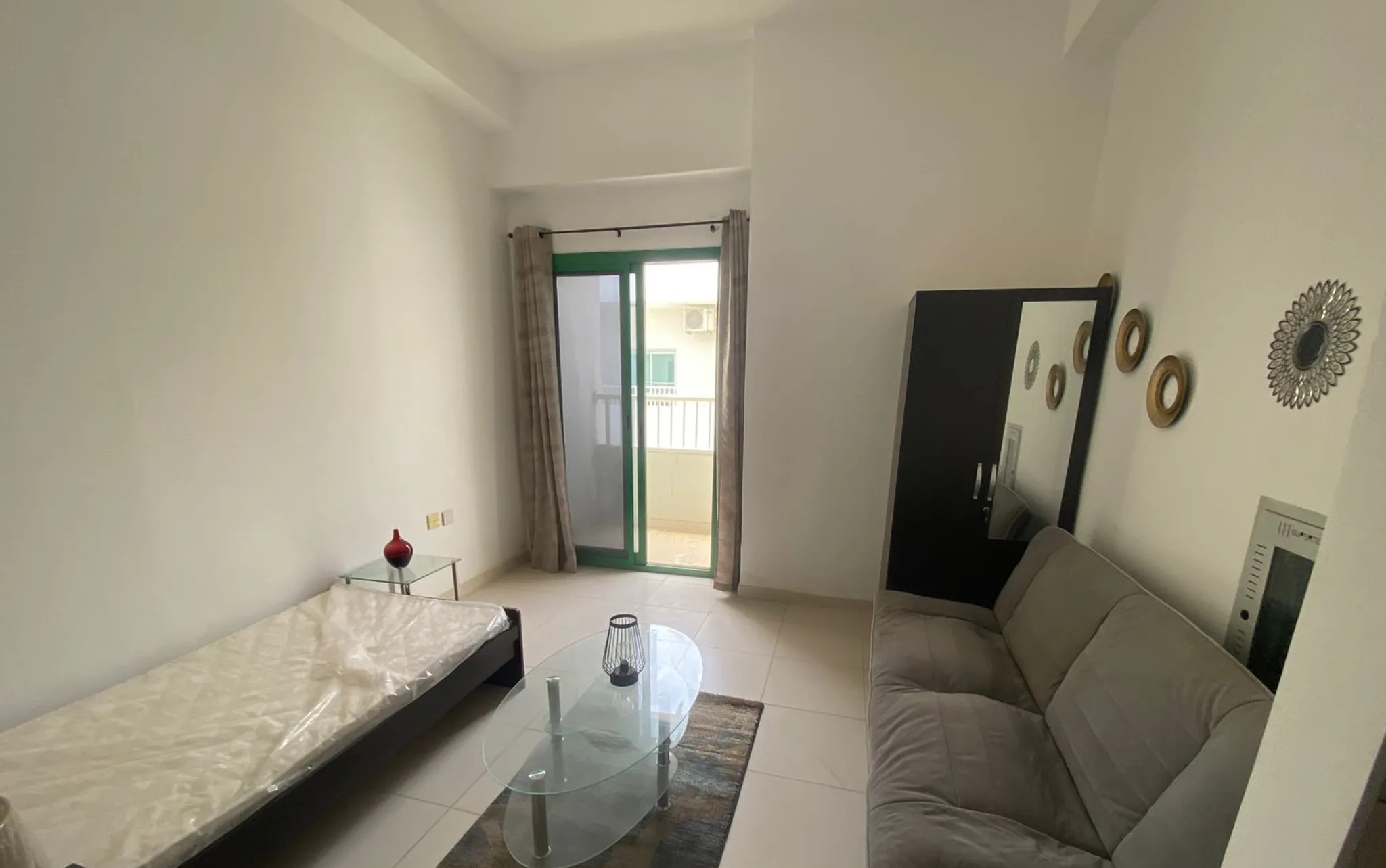 #للبيع استديو مع بلكونة موقع مميز عائد استثماري مع مسبح وجيم اطلالة سعر لقطة studio for sale cash