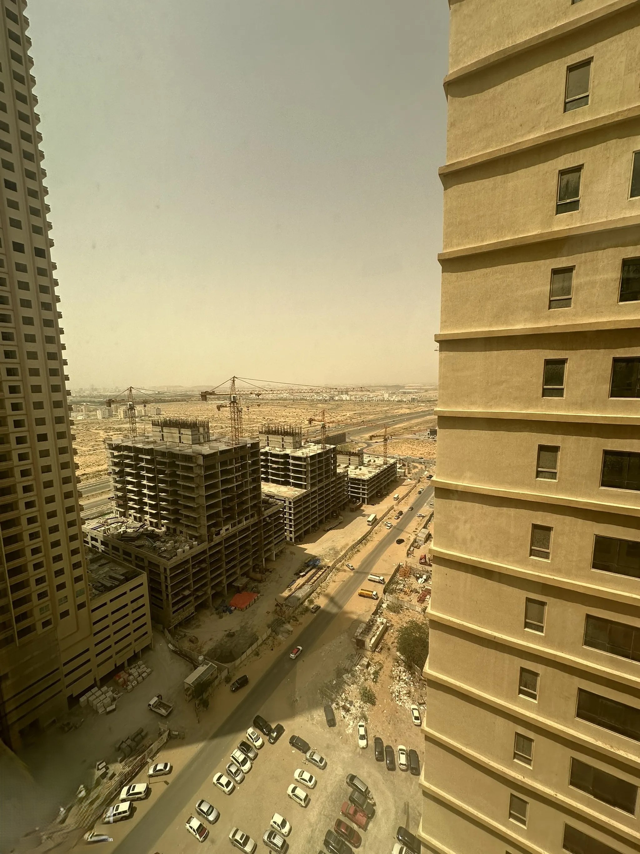 #للبيع شقة في مدينة الامارات من المالك مباشره