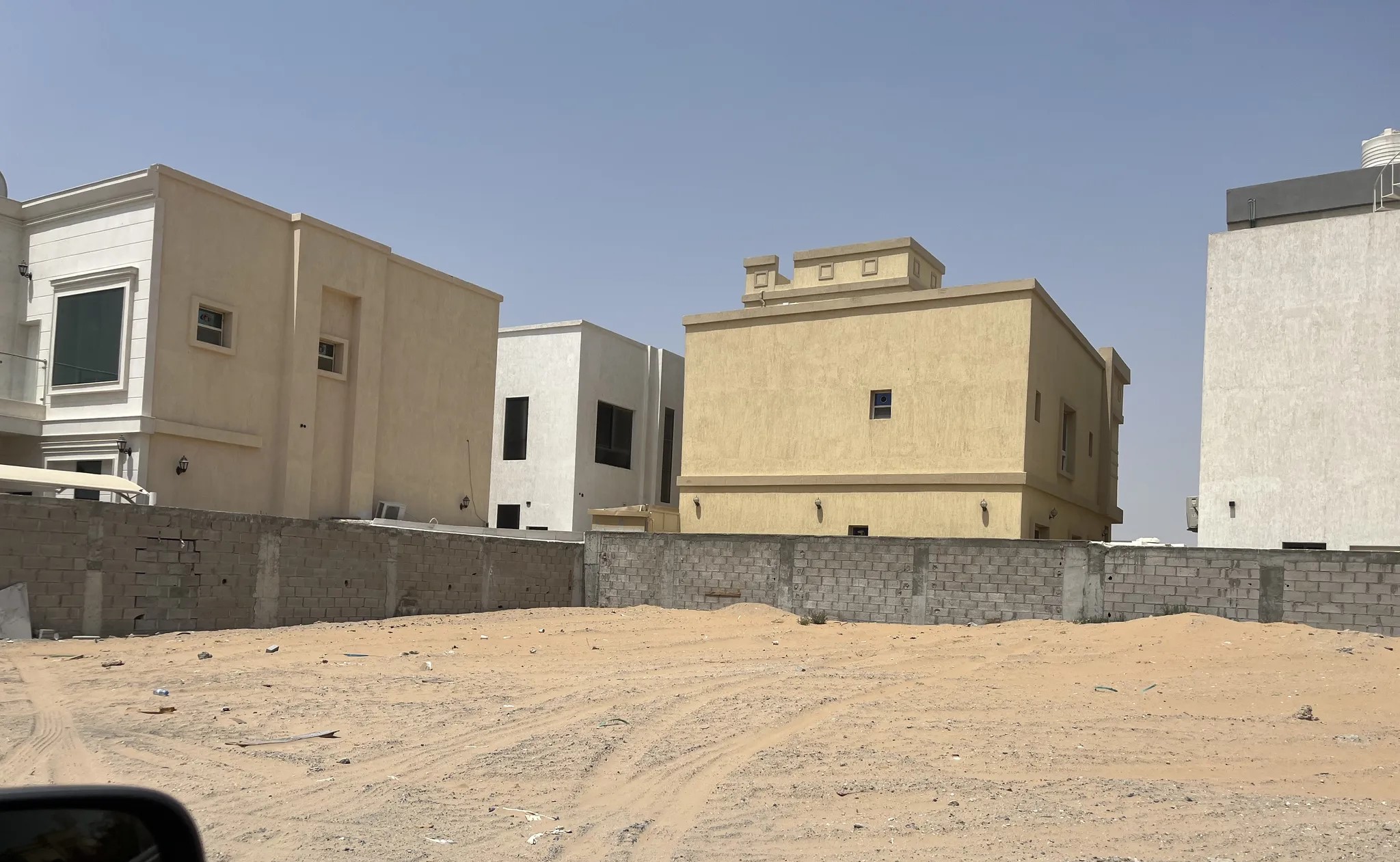 #للبيع قطعة أرض مميزة في منطقة الياسمين – عجمان