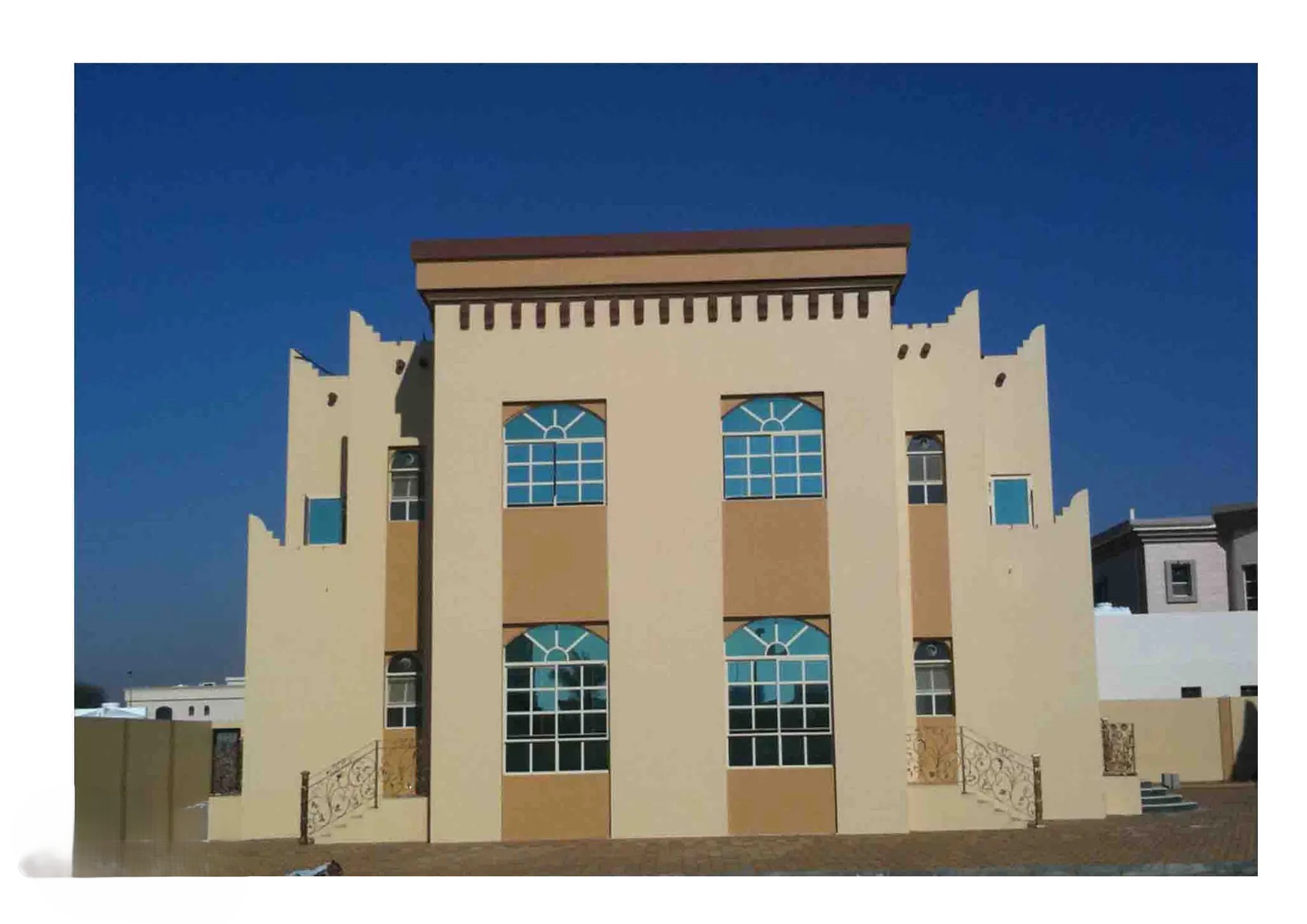 #فيلا في النايفة 2 عقد موثق مدينة العين من المالك مباشرة