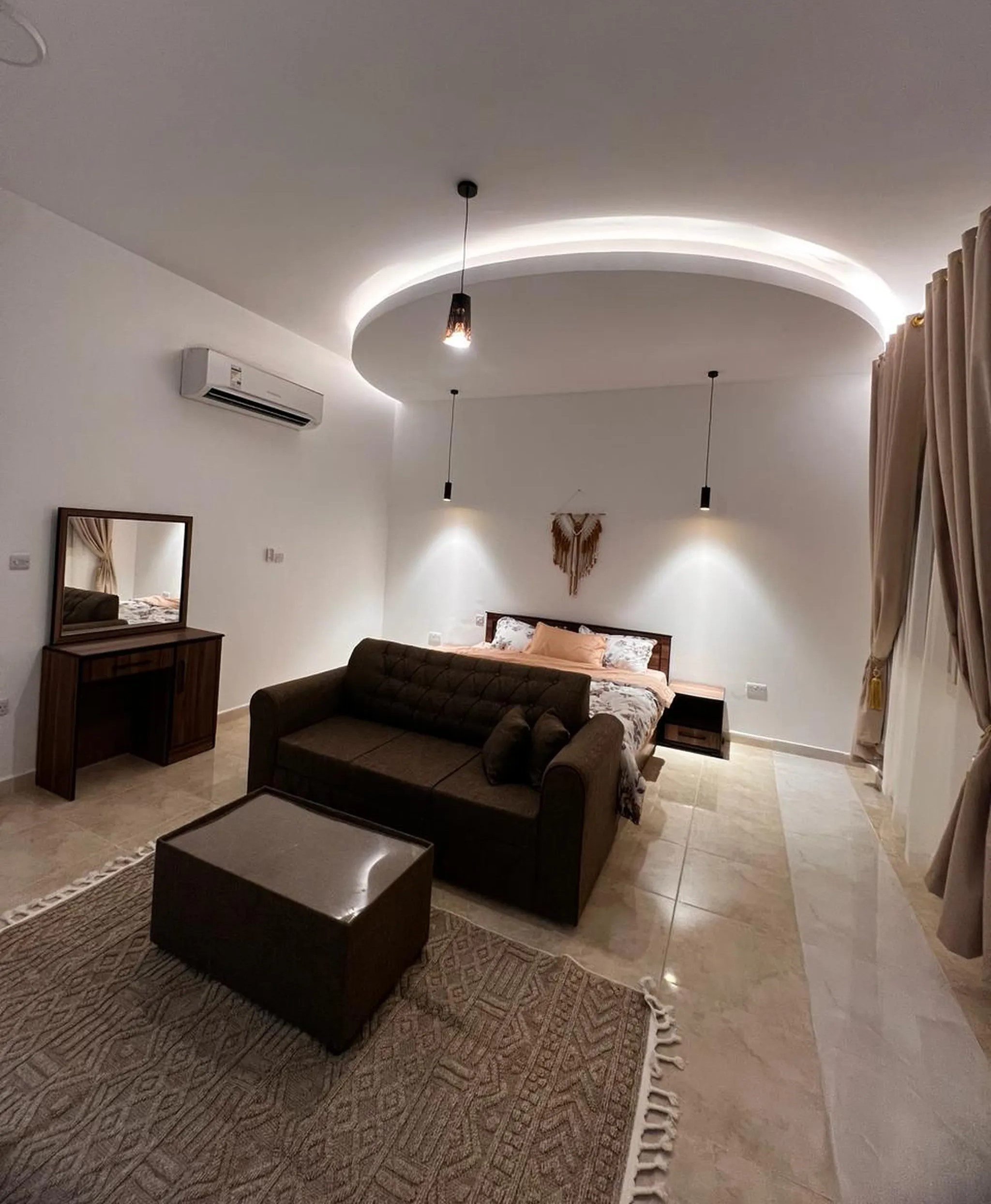 #للايجار شقة اول ساكن VIP مفروش في العين