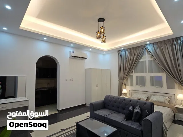 ستديو مفروش بمنطقة رملة زاخر شامل مياه كهرباء نت صيانه باركن وأسعار تبدأ من 2000 الي 2500