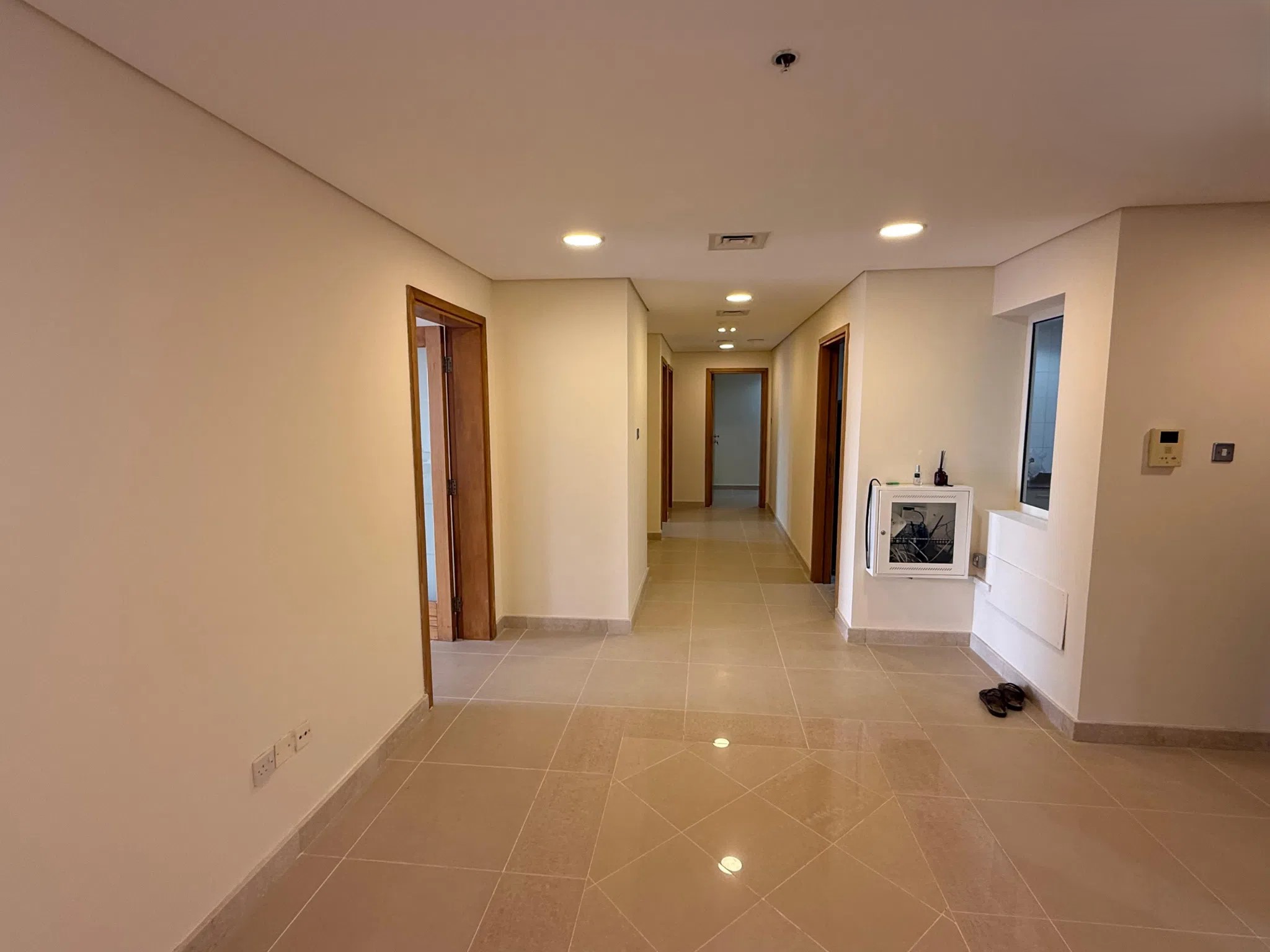 #شقة فاخرة بإطلالة بحرية كاملة