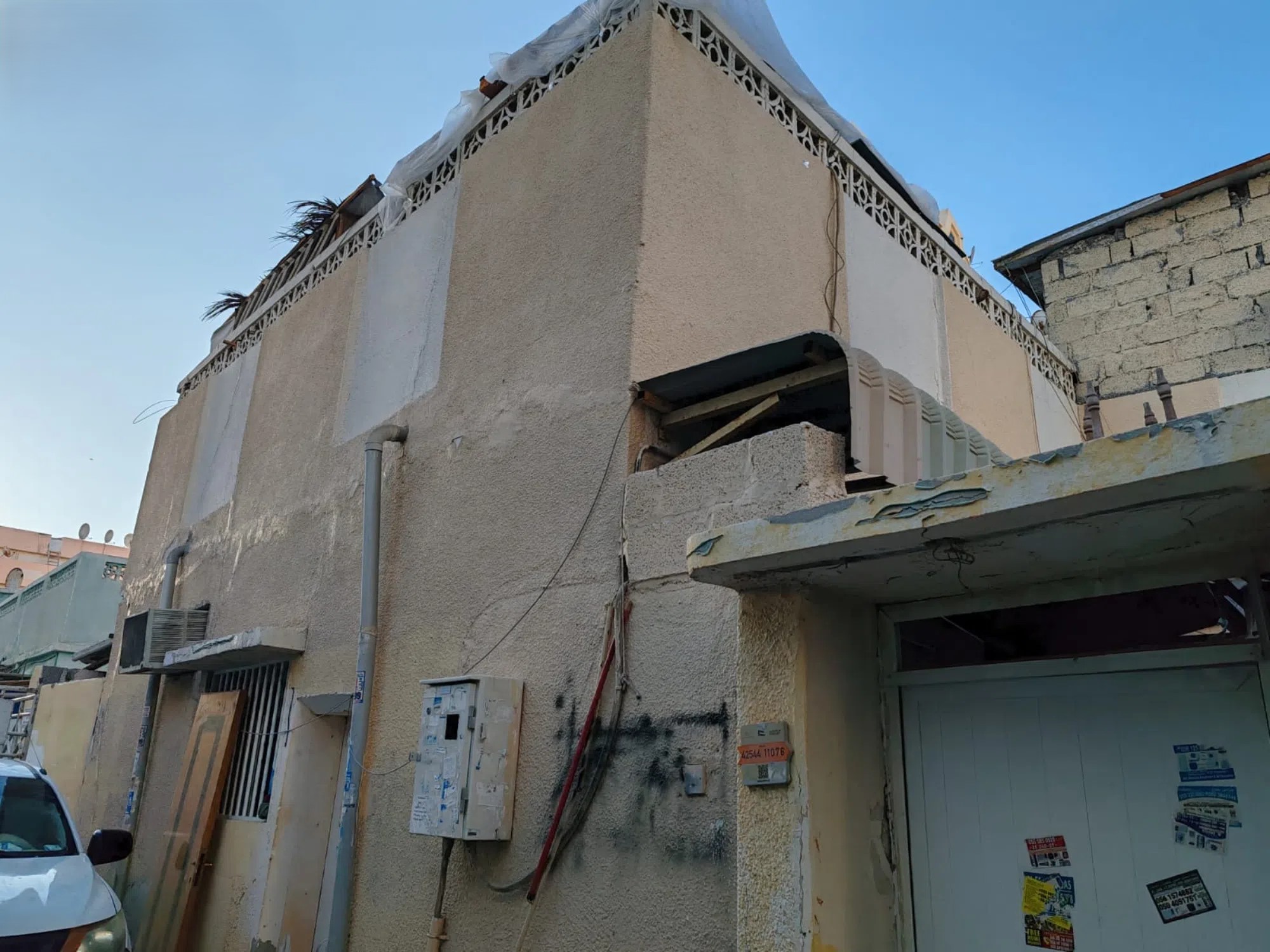 #تملك حر الجميع الجنسيات موقع مميز قرب الكورنيش دخل سنوي ثابت